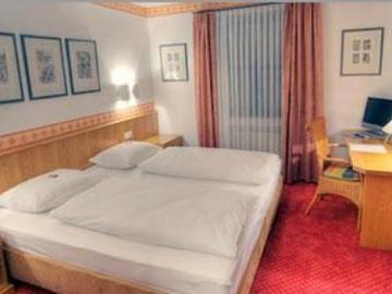 Dürer-hotel 4* Nürnberg
